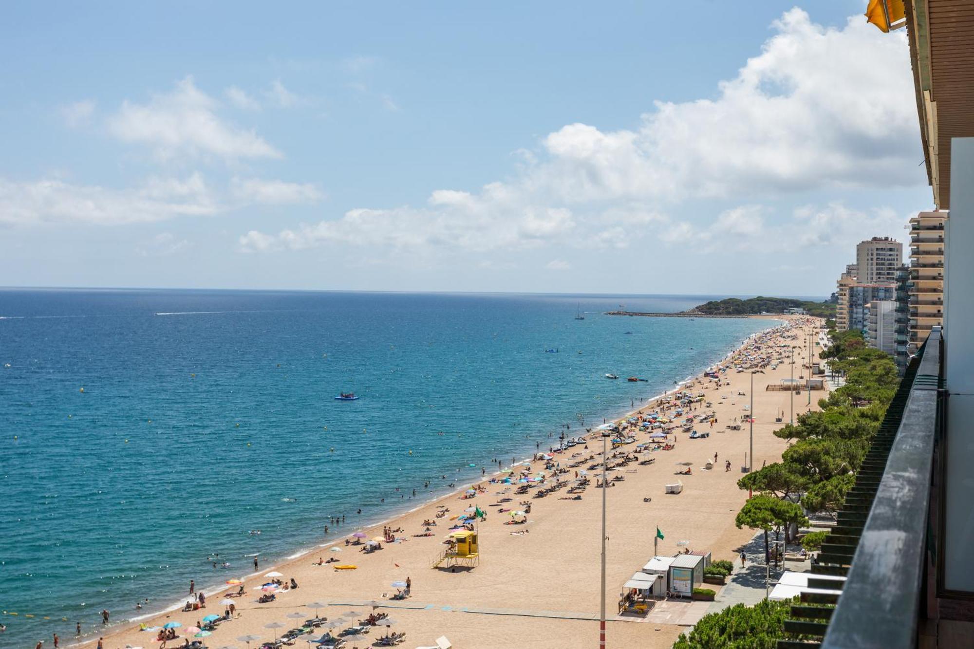 Pis Embaixador 1A Linea De Mar Apartment Platja d'Aro Ngoại thất bức ảnh